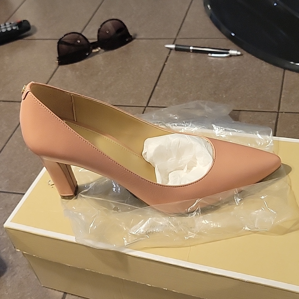 Abbi Flex Pump leather shoes